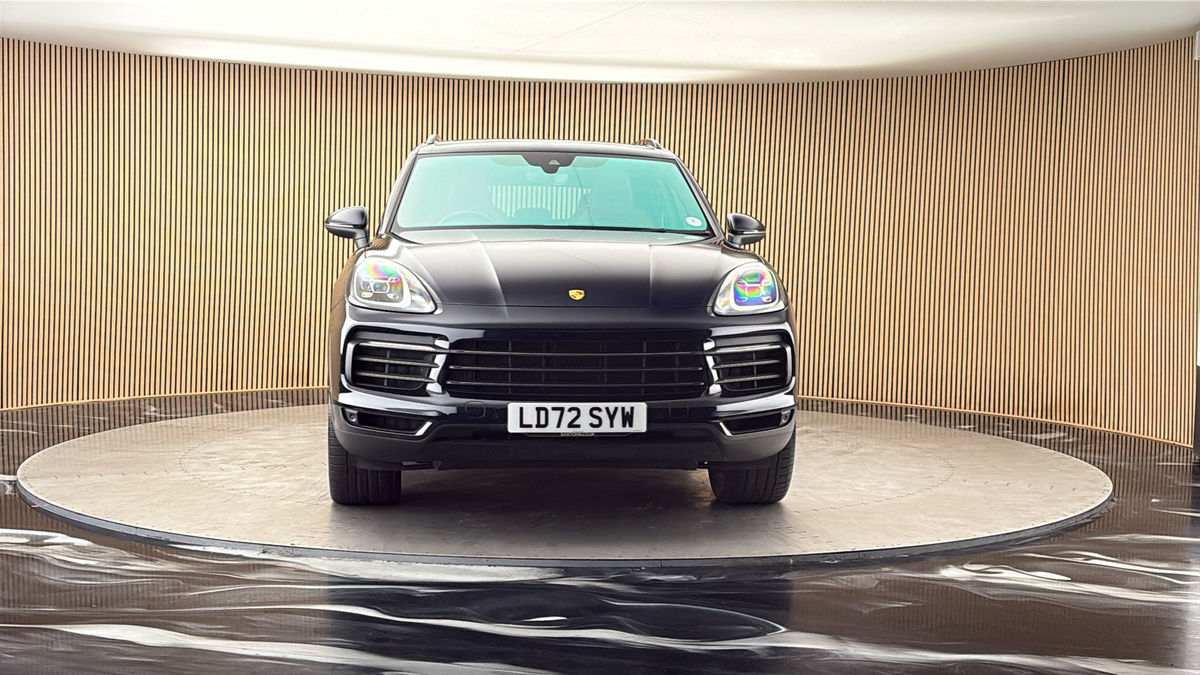 More views of Porsche Cayenne