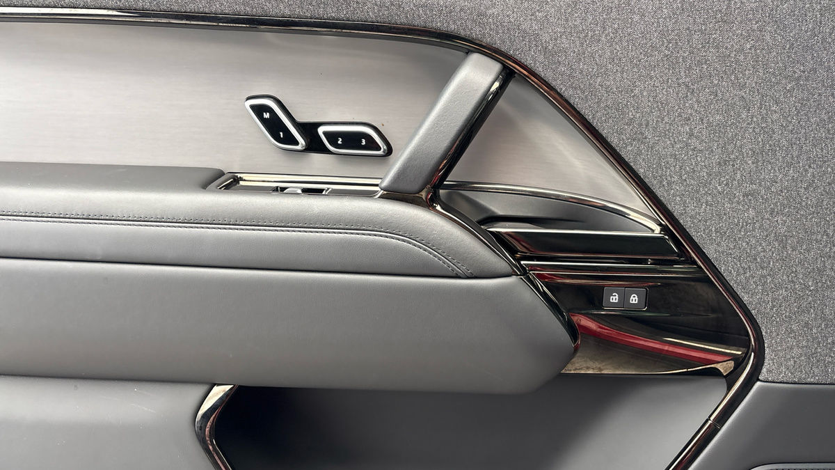 Land Rover Range Rover Sport Image 19
