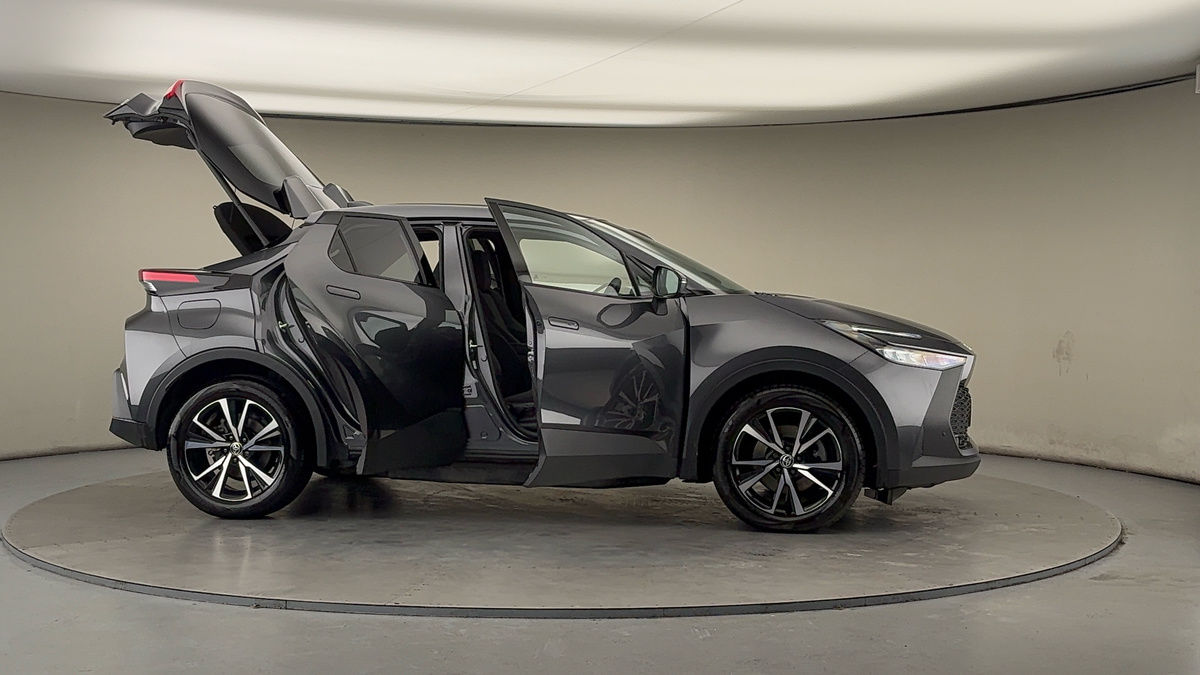 More views of Toyota C-HR