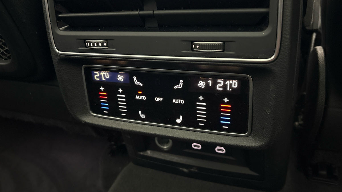 Audi Q7 Image 26