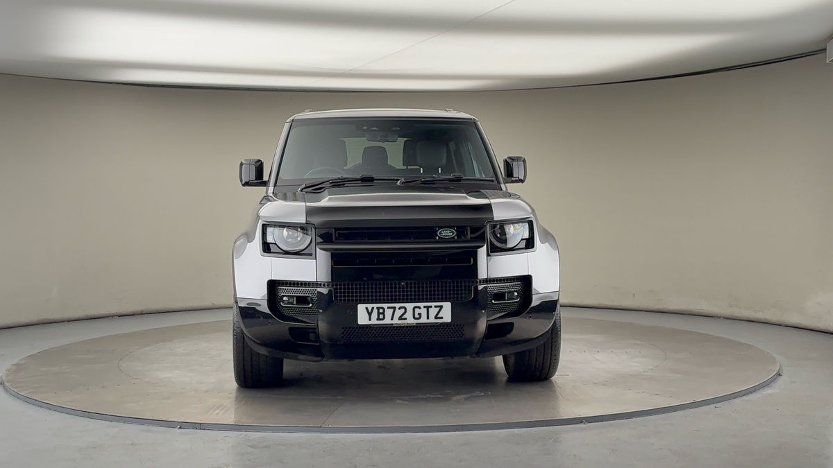 More views of Land Rover Defender 90