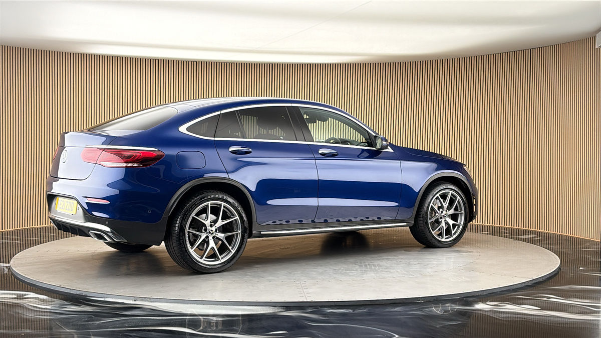 More views of Mercedes-Benz GLC