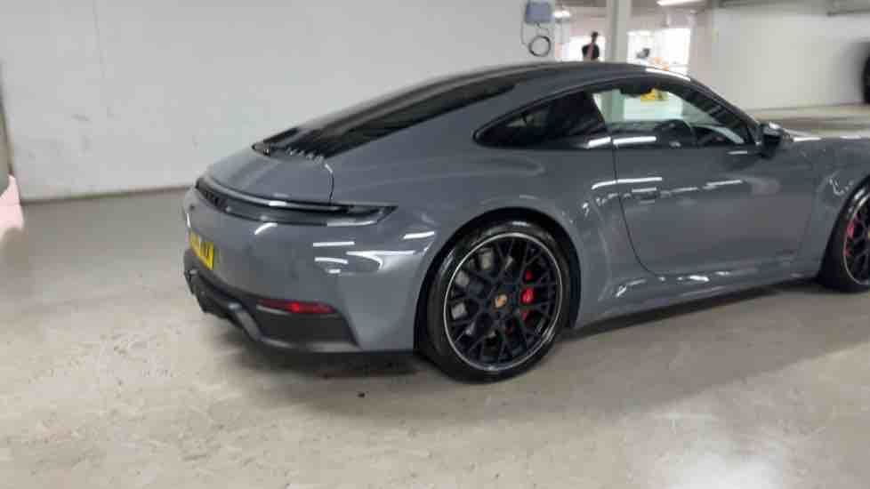 More views of Porsche 911