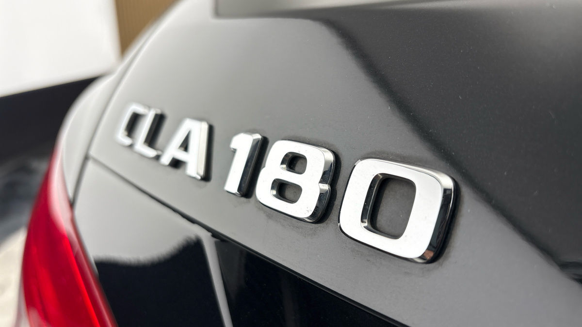 Mercedes-Benz CLA Image 9