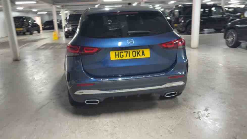 More views of Mercedes-Benz GLA