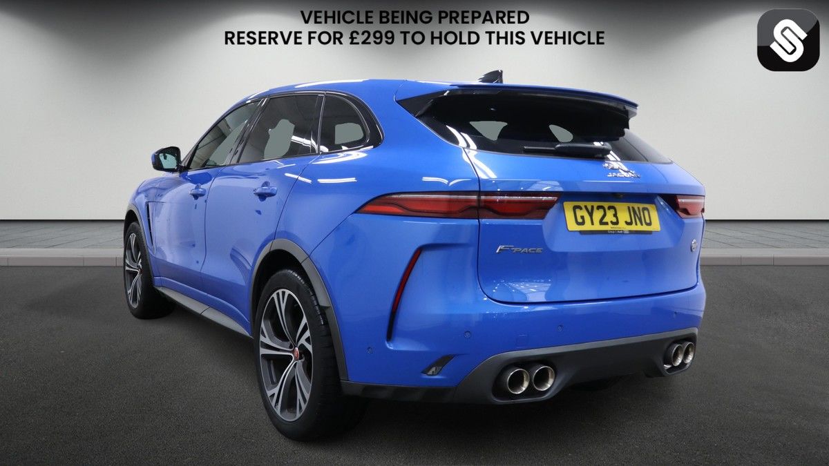 Jaguar F-PACE Image 3