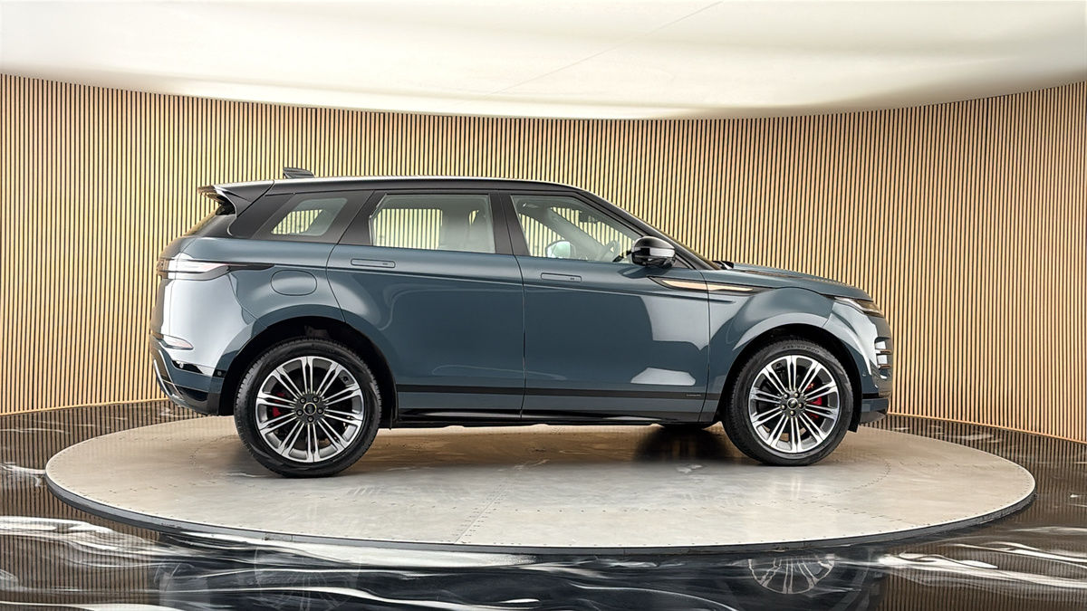 More views of Land Rover Range Rover Evoque