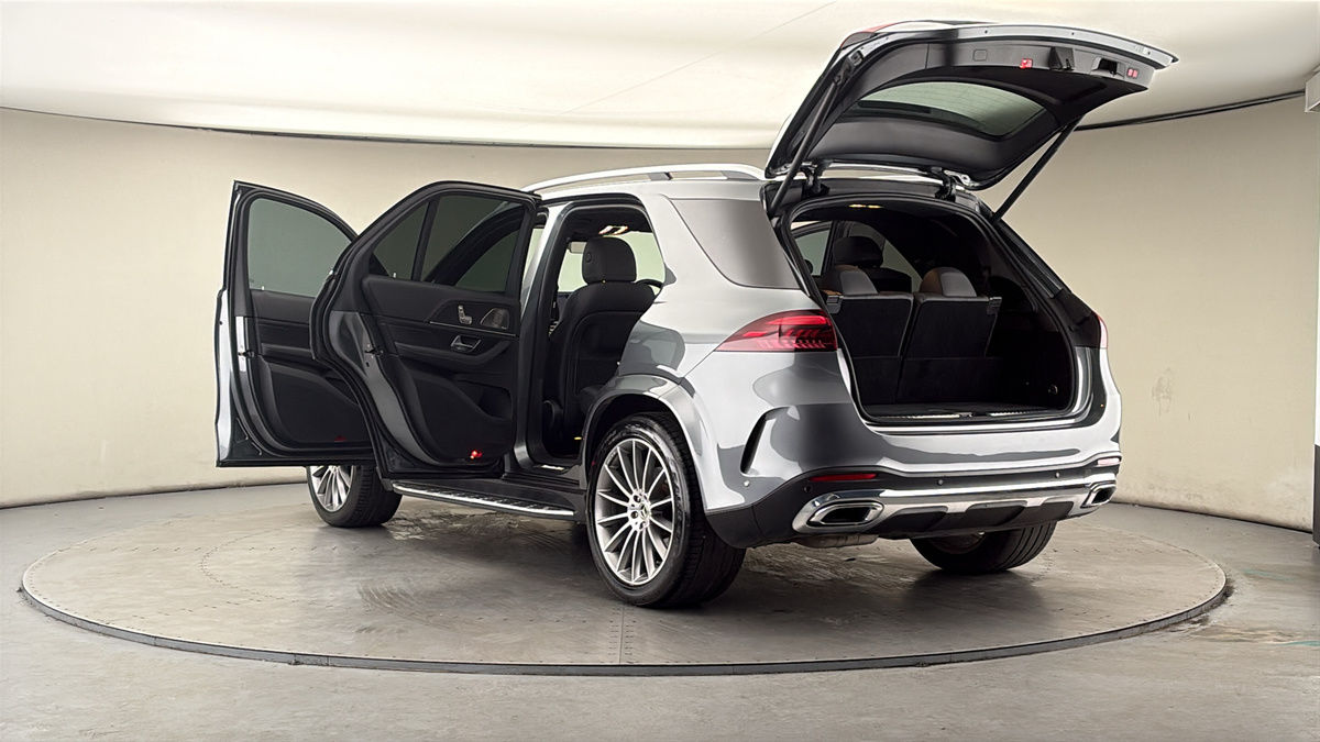 Mercedes-Benz GLE Image 23