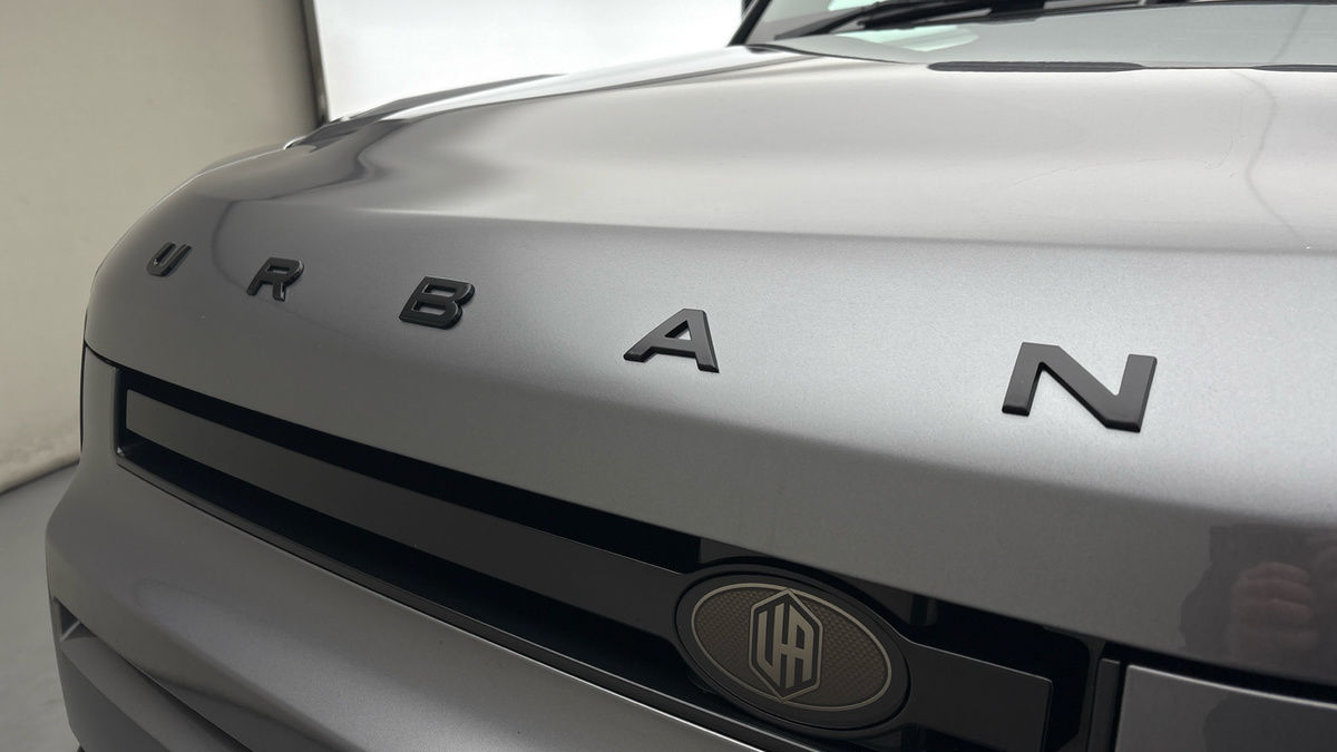 Land Rover Defender 110 Urban Image 24