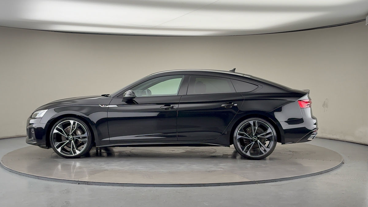 More views of Audi A5