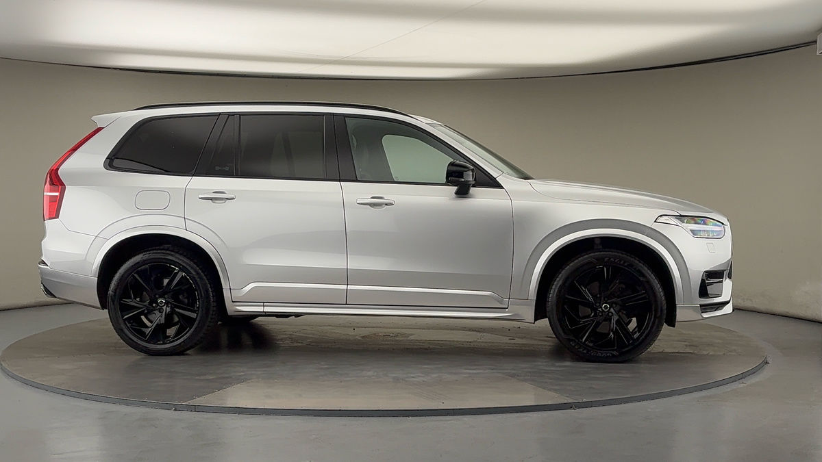 More views of Volvo XC90