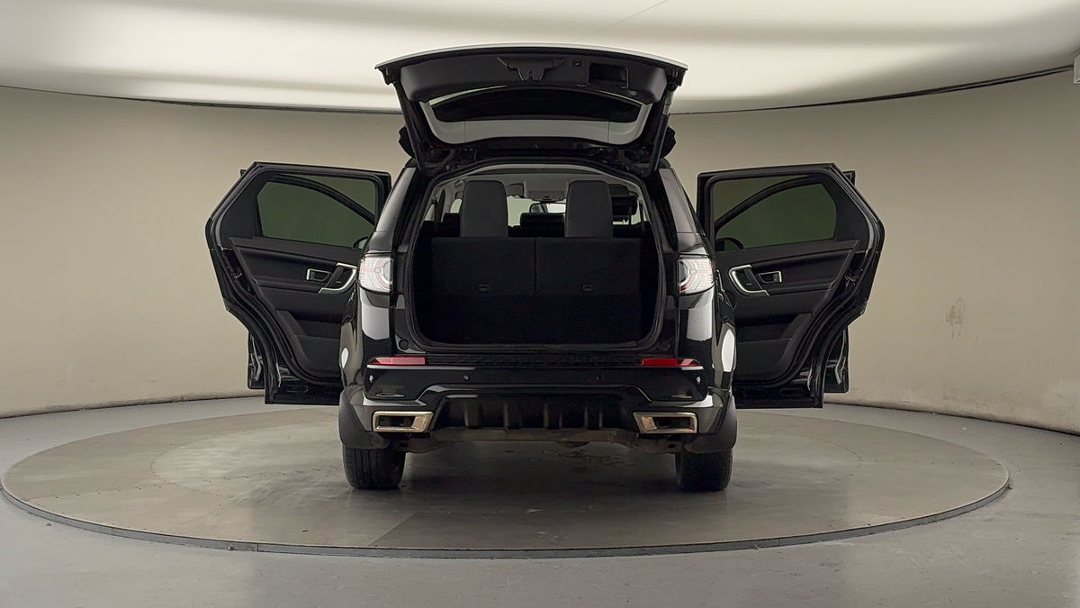 More views of Land Rover Discovery Sport