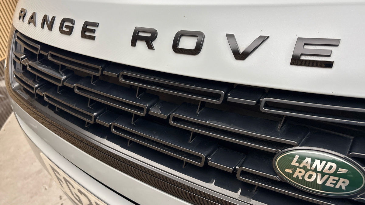 Land Rover Range Rover Evoque Image 24