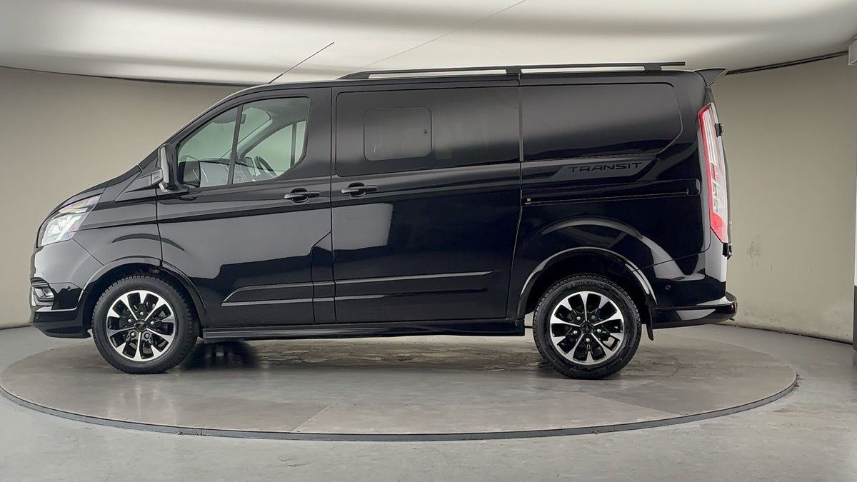 More views of Ford Transit Custom