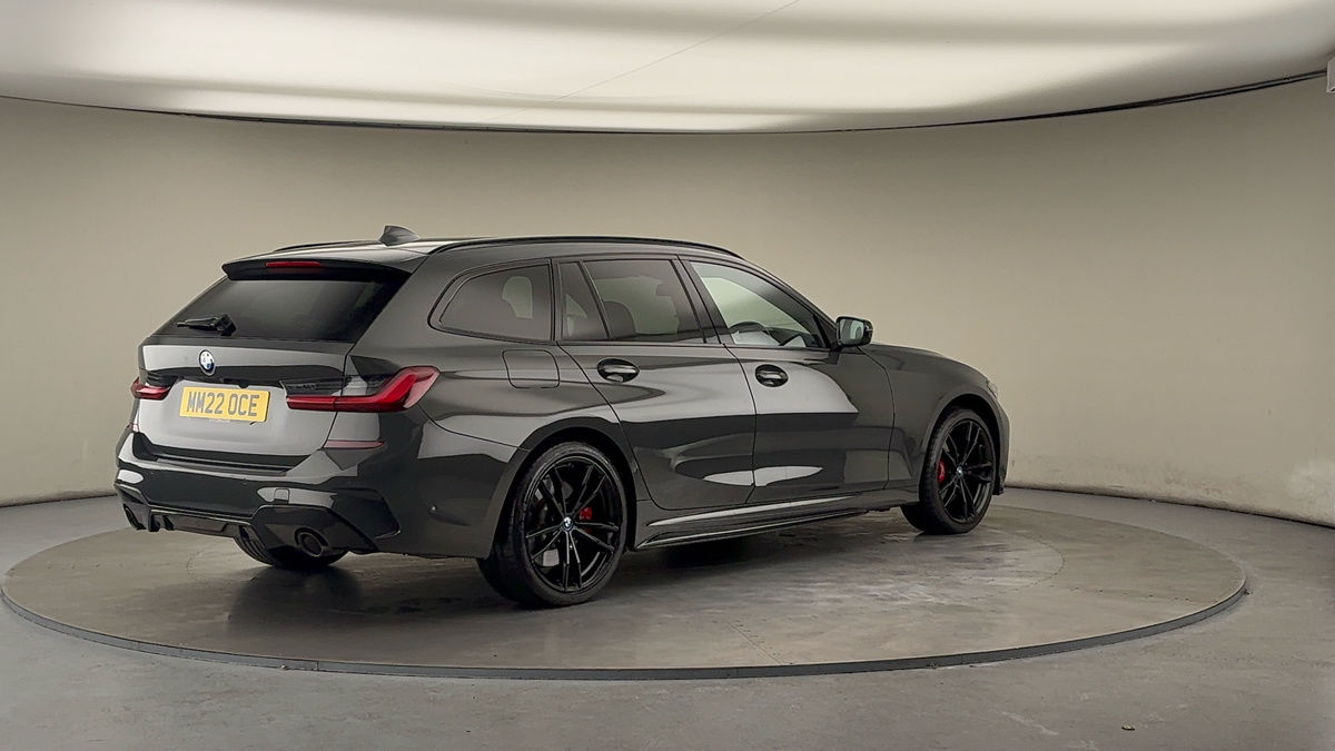 BMW 3 Series Image 21