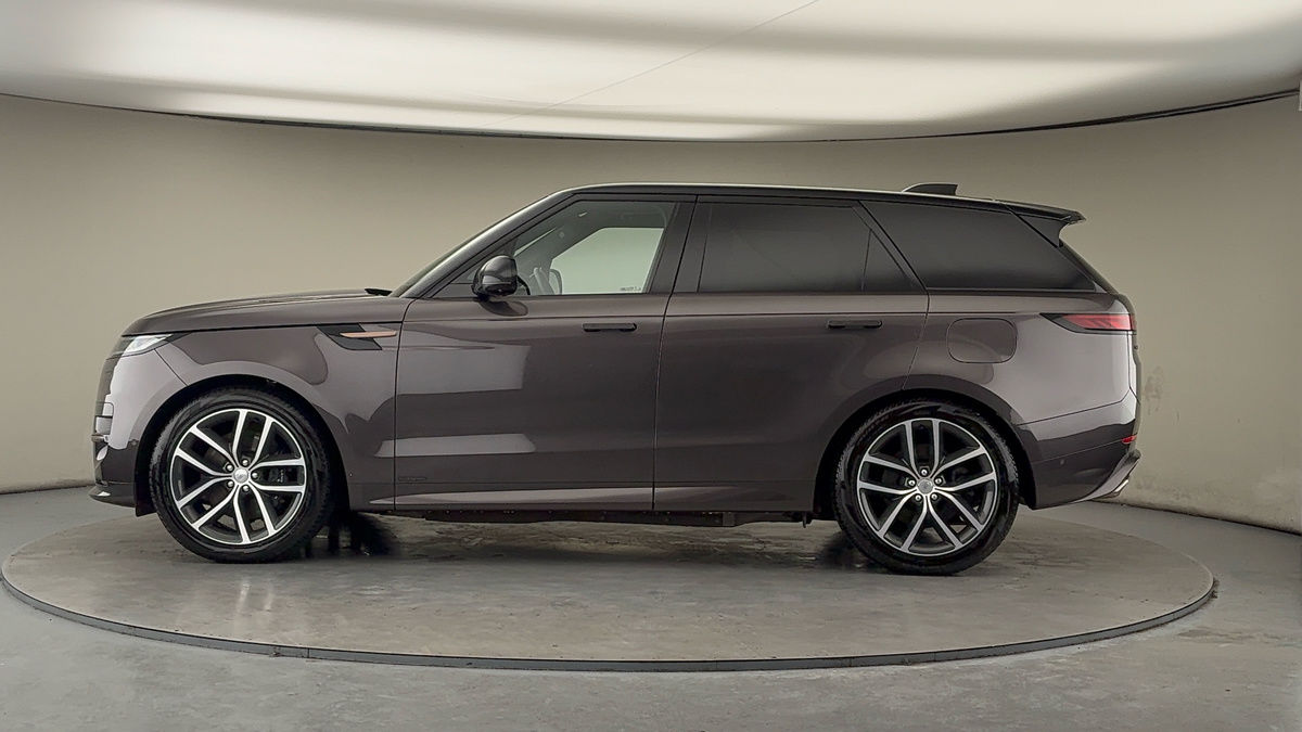 Land Rover Range Rover Sport Image 15