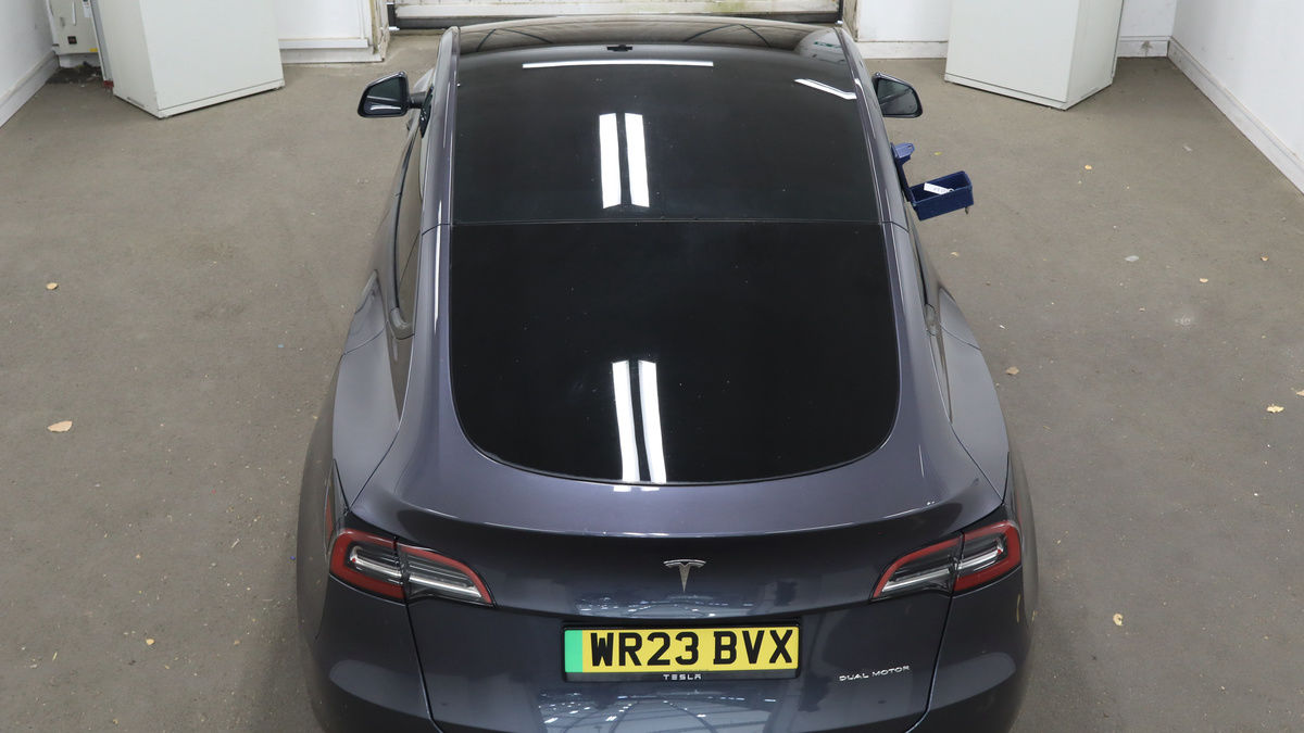 Tesla Model Y Image 8