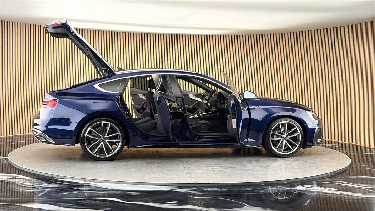 More views of Audi A5