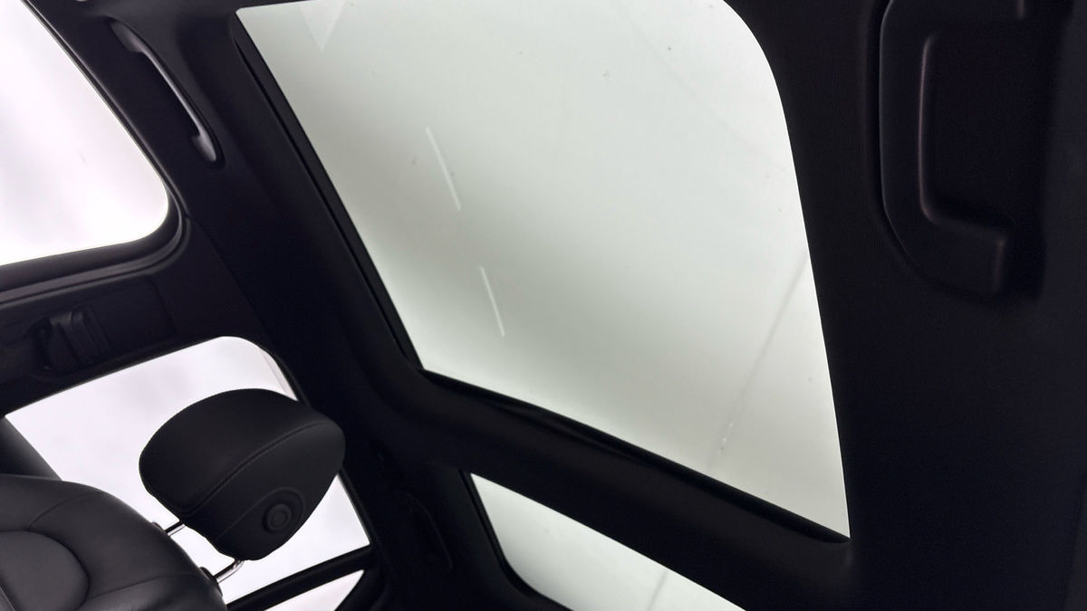 Mercedes-Benz GLC Image 6