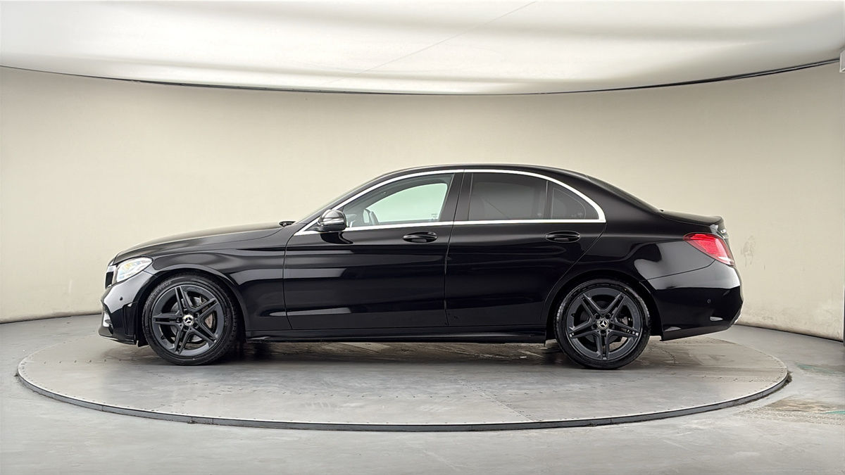 Mercedes-Benz C Class Image 15