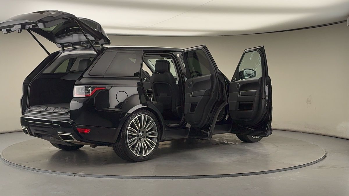 More views of Land Rover Range Rover Sport