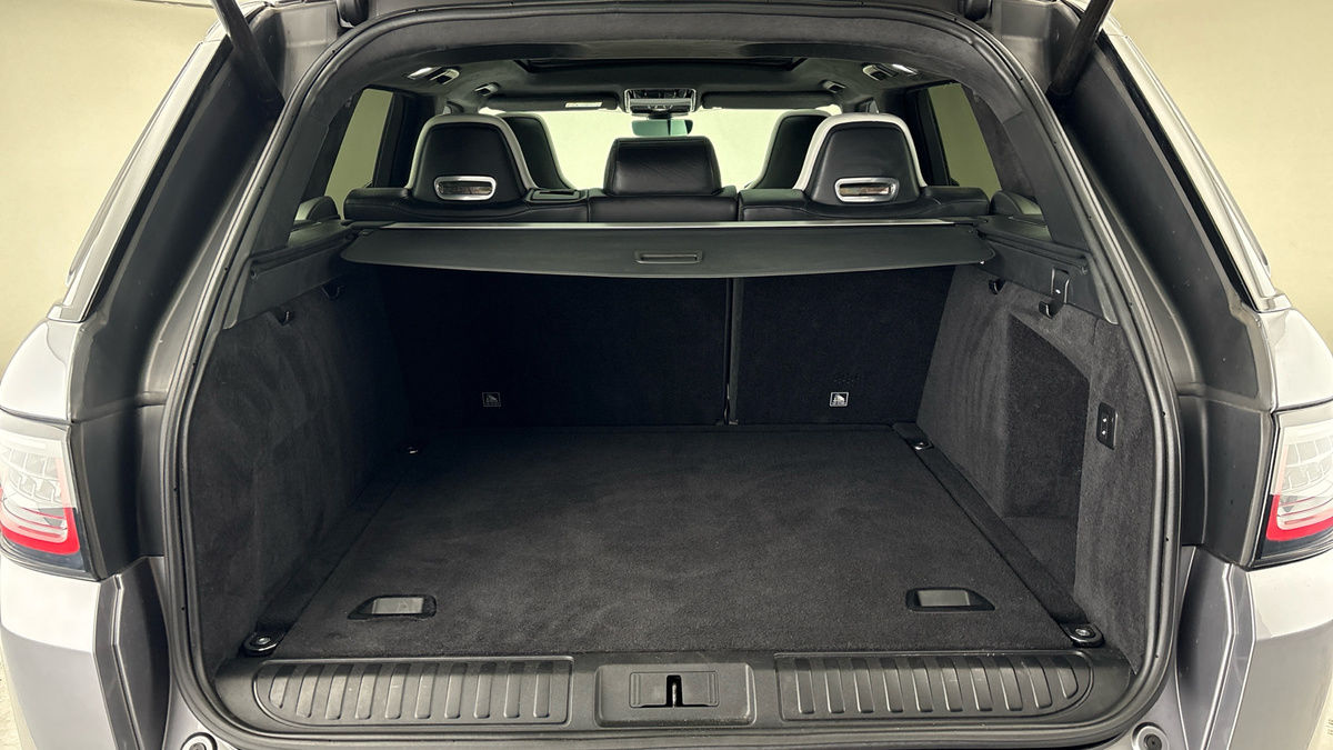 Land Rover Range Rover Sport Image 11