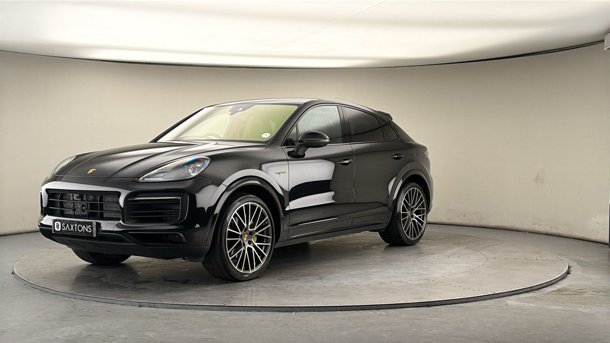 More views of Porsche Cayenne