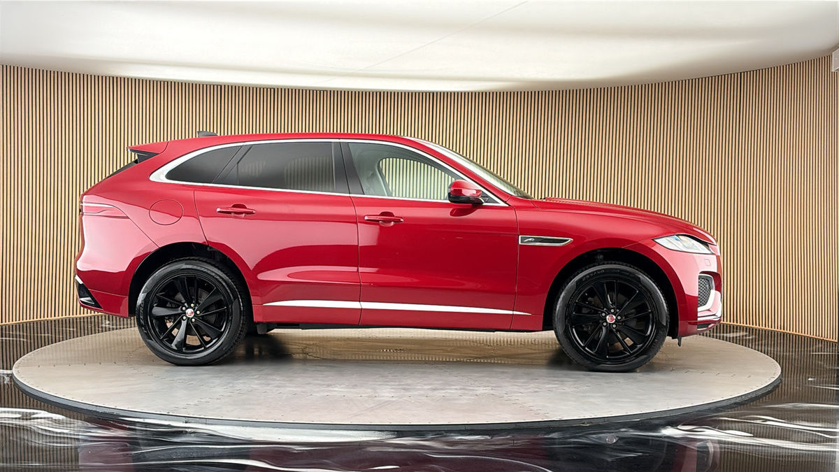 More views of Jaguar F-PACE