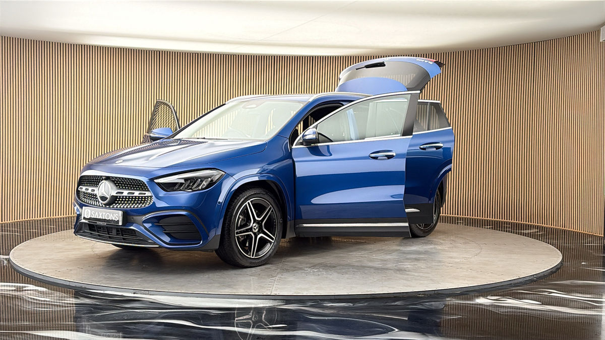 Mercedes-Benz GLA Image 22