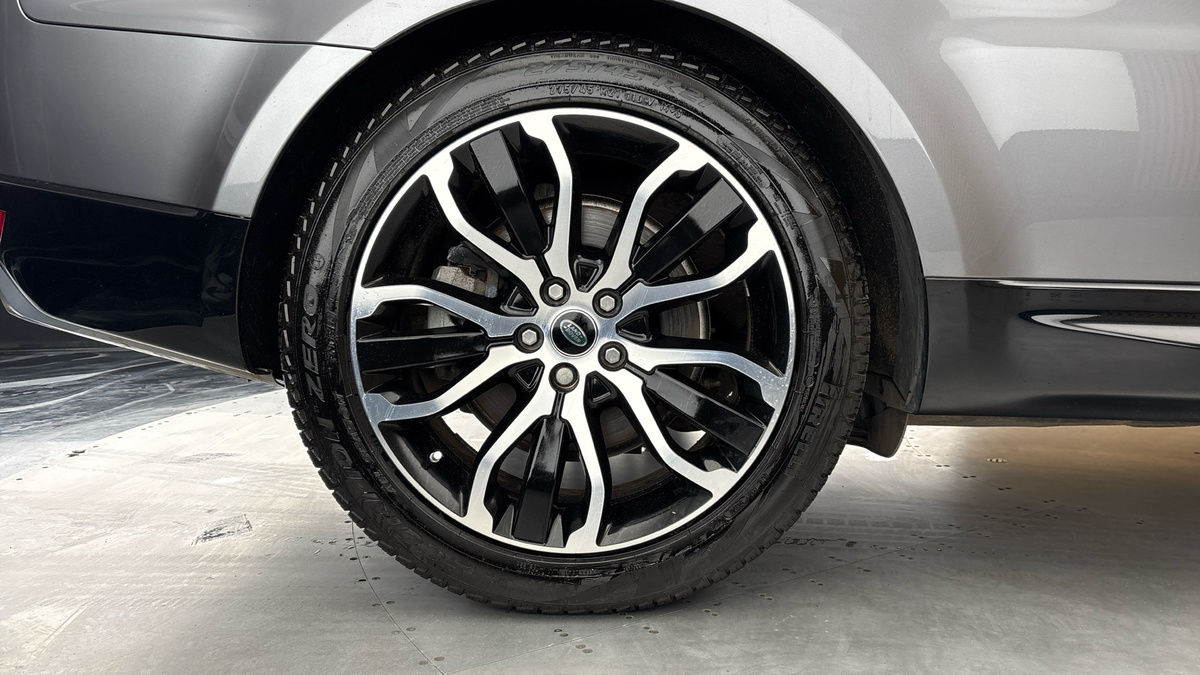 Land Rover Range Rover Sport Image 10