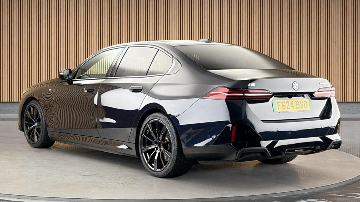BMW i5 Image 2
