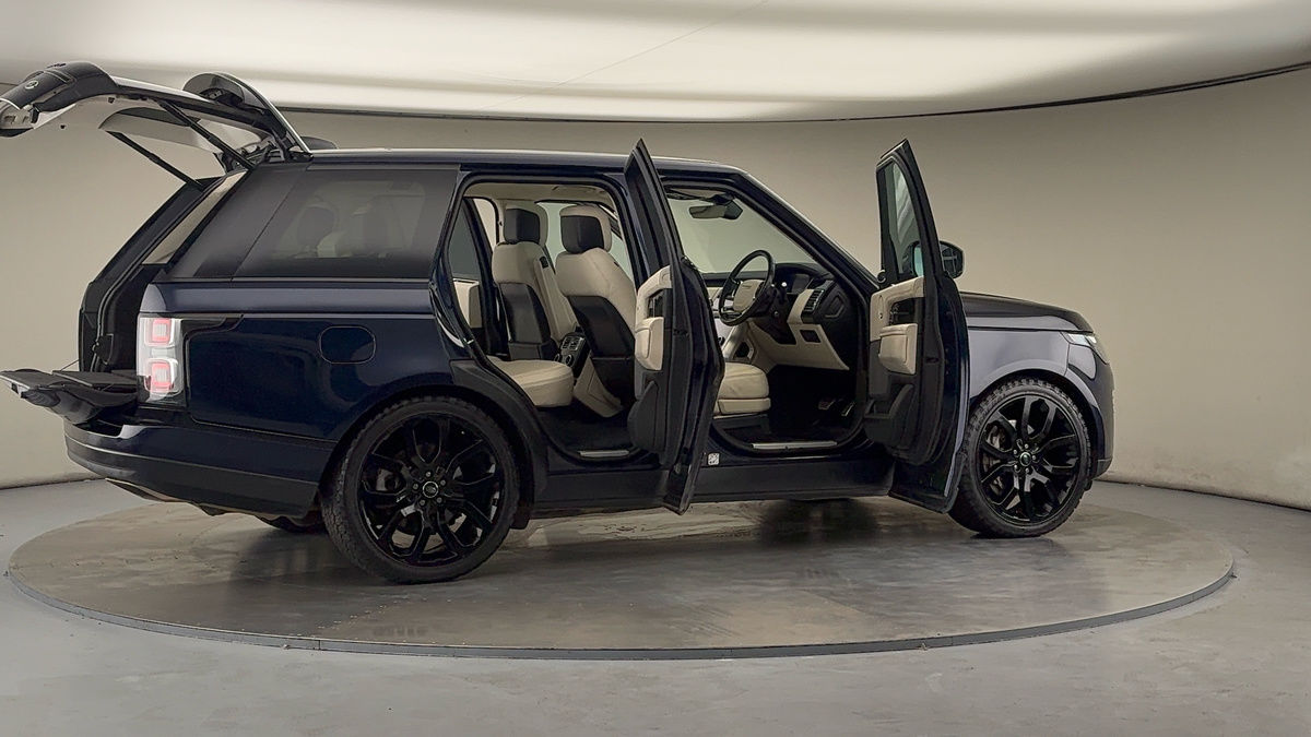 More views of Land Rover Range Rover