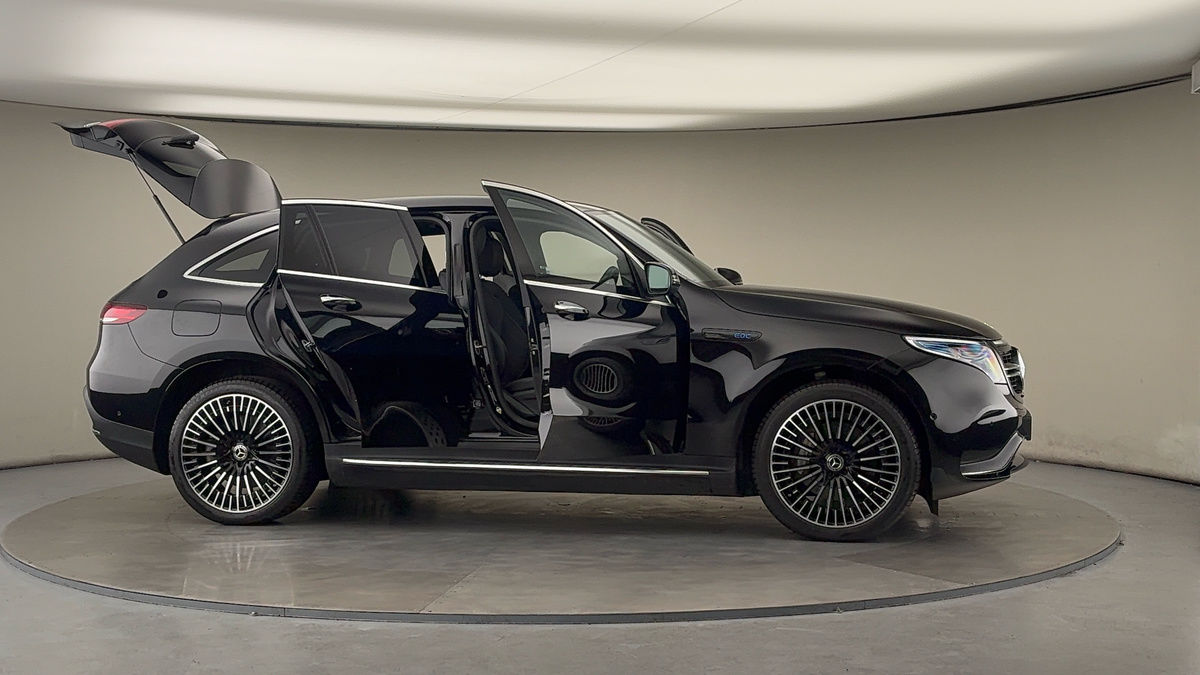 More views of Mercedes-Benz EQC