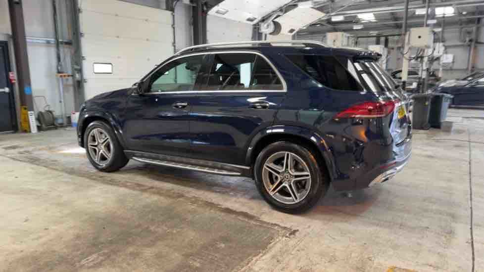 More views of Mercedes-Benz GLE