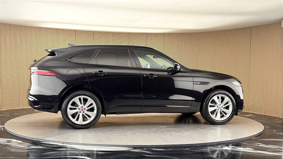 More views of Jaguar F-PACE