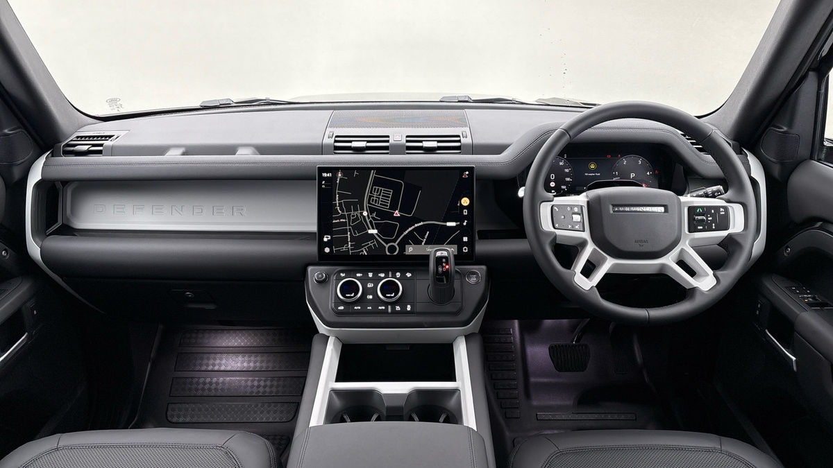 Land Rover Defender 110 Urban Image 12