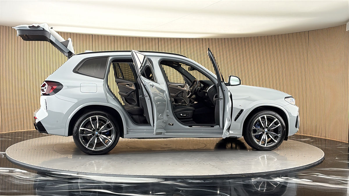 More views of BMW X3