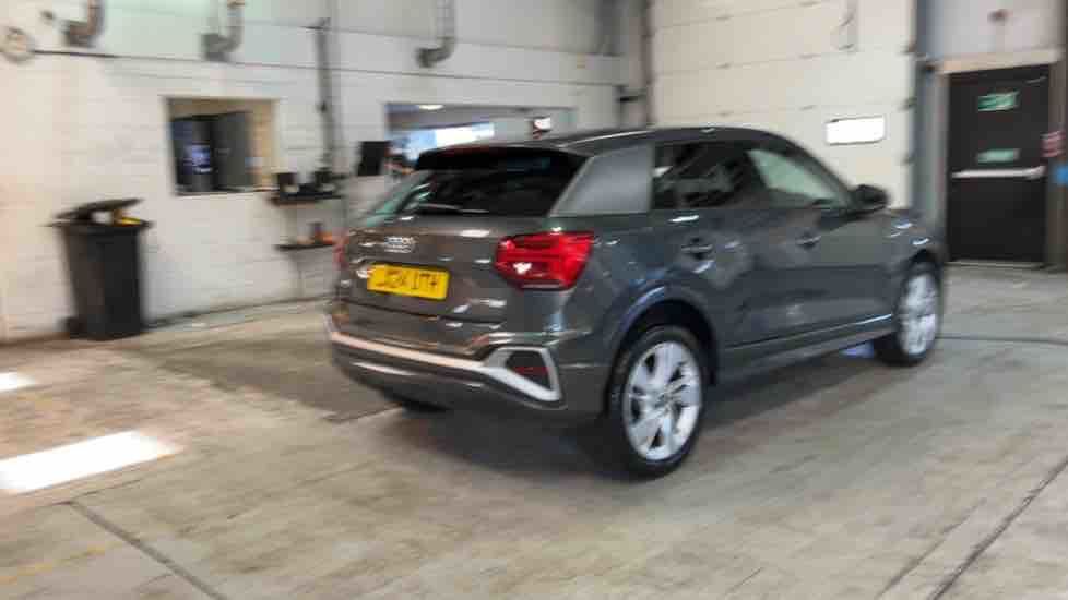 More views of Audi Q2
