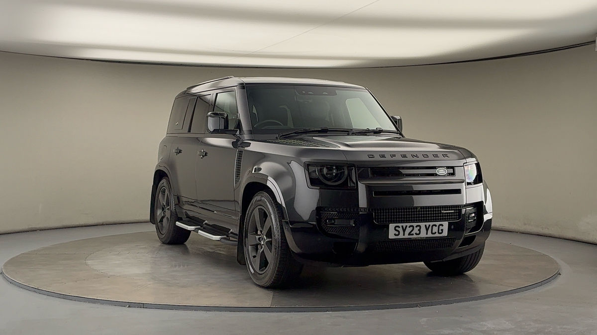 More views of Land Rover Defender 110