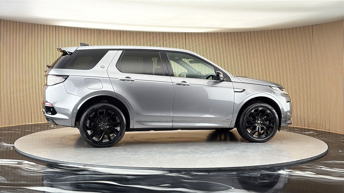 More views of Land Rover Discovery Sport