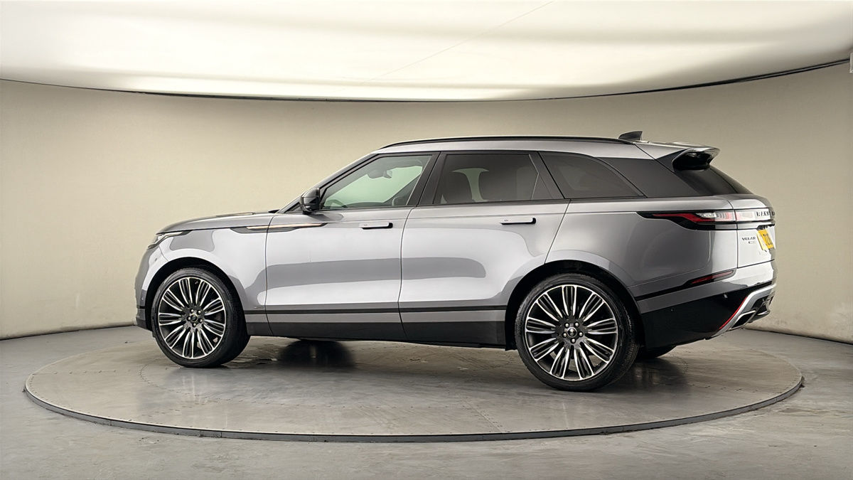 More views of Land Rover Range Rover Velar