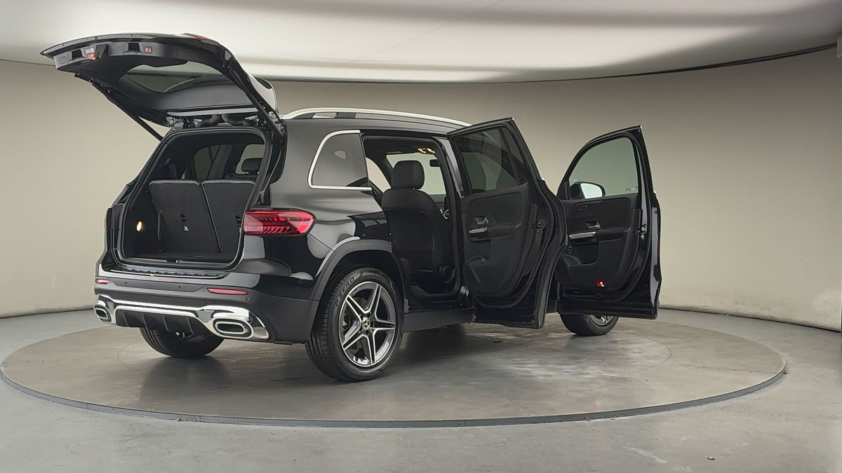 More views of Mercedes-Benz GLB