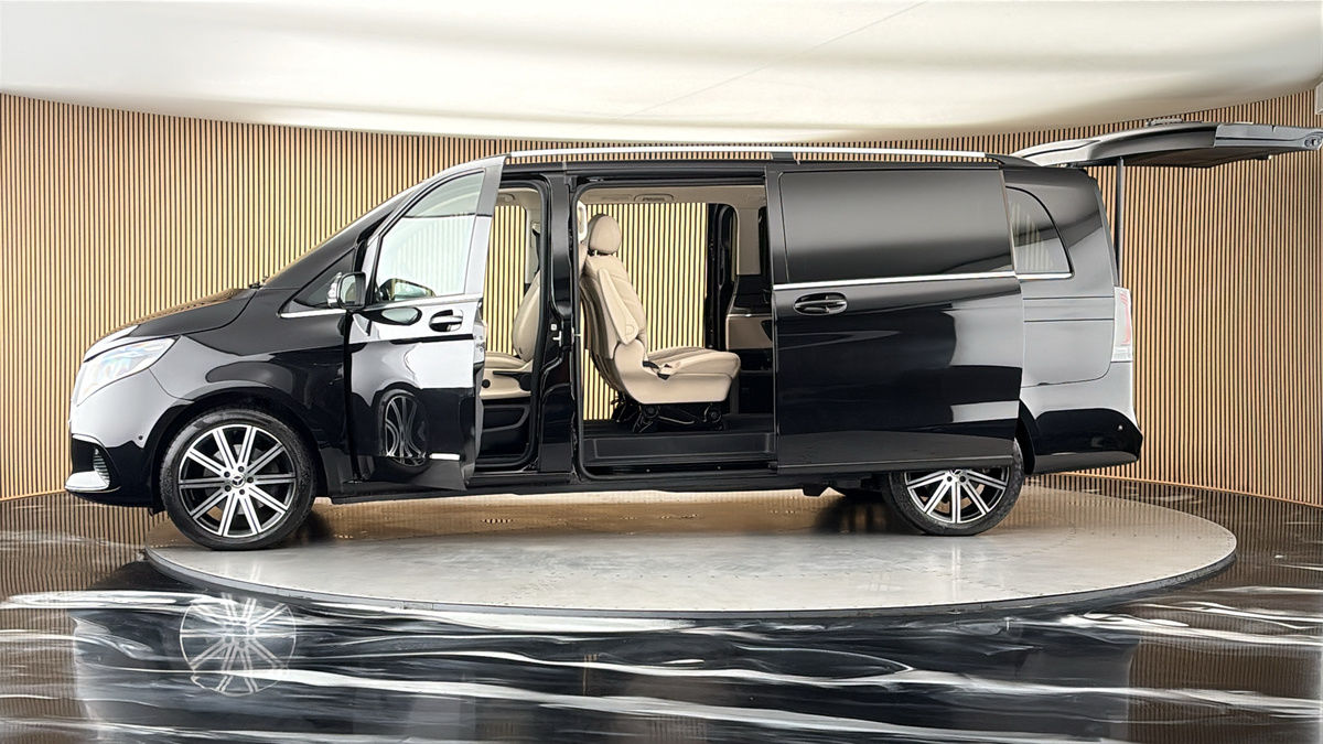 More views of Mercedes-Benz V Class