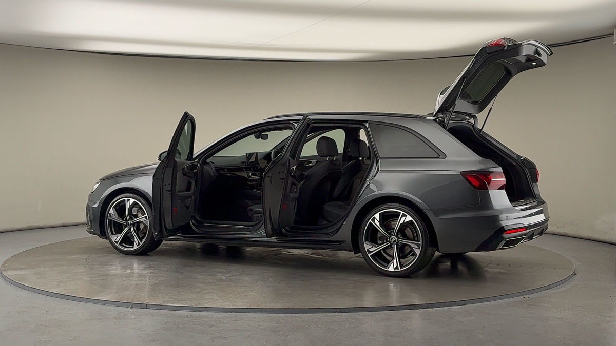 More views of Audi A4 Avant