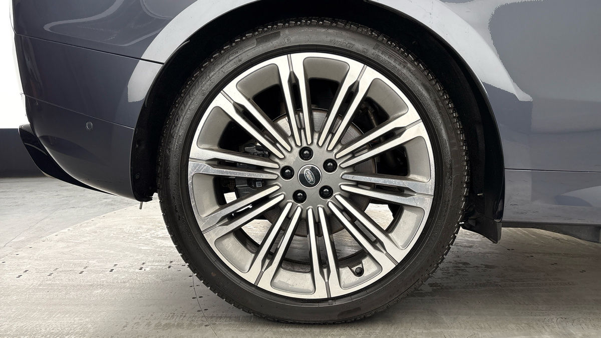 Land Rover Range Rover Sport Image 10