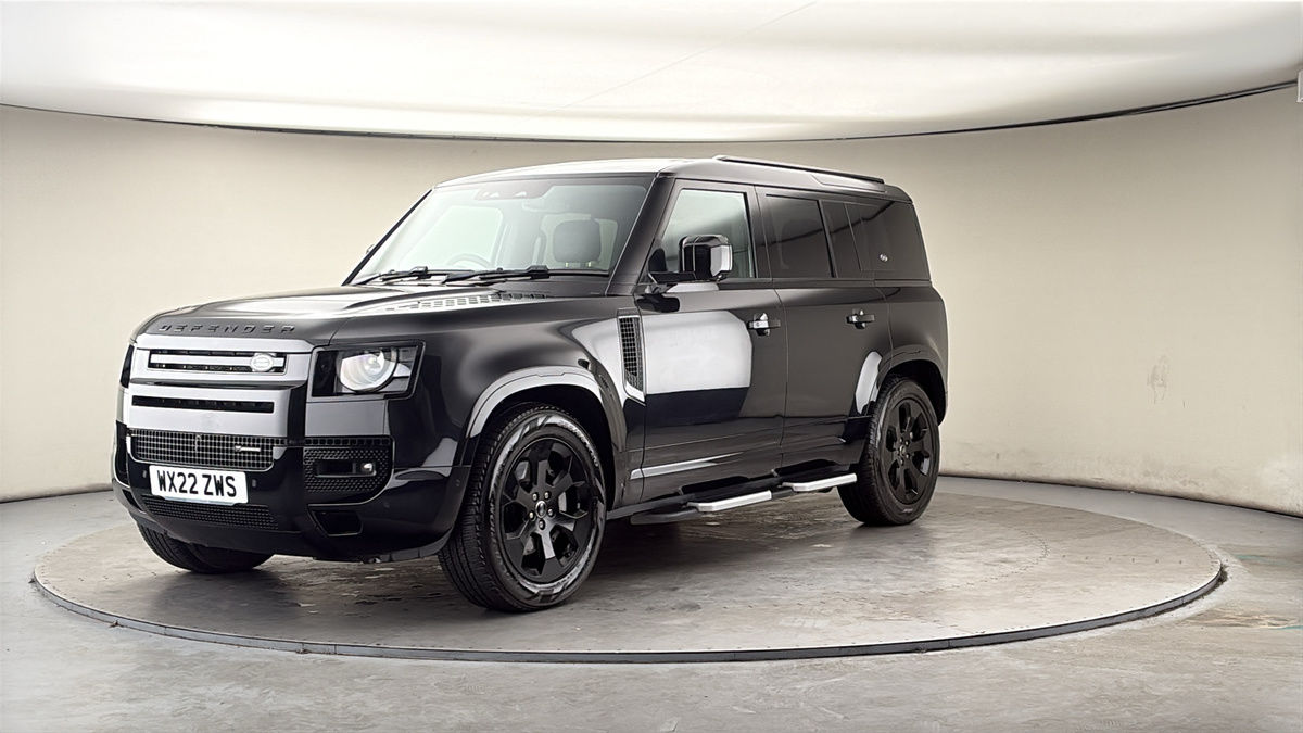 More views of Land Rover Defender 110