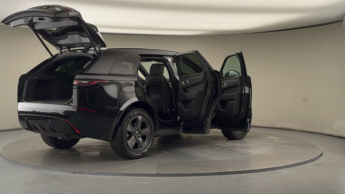 More views of Land Rover Range Rover Velar