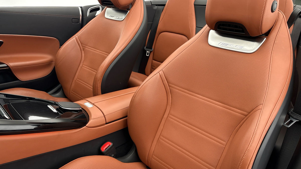 Mercedes-Benz SL Image 7