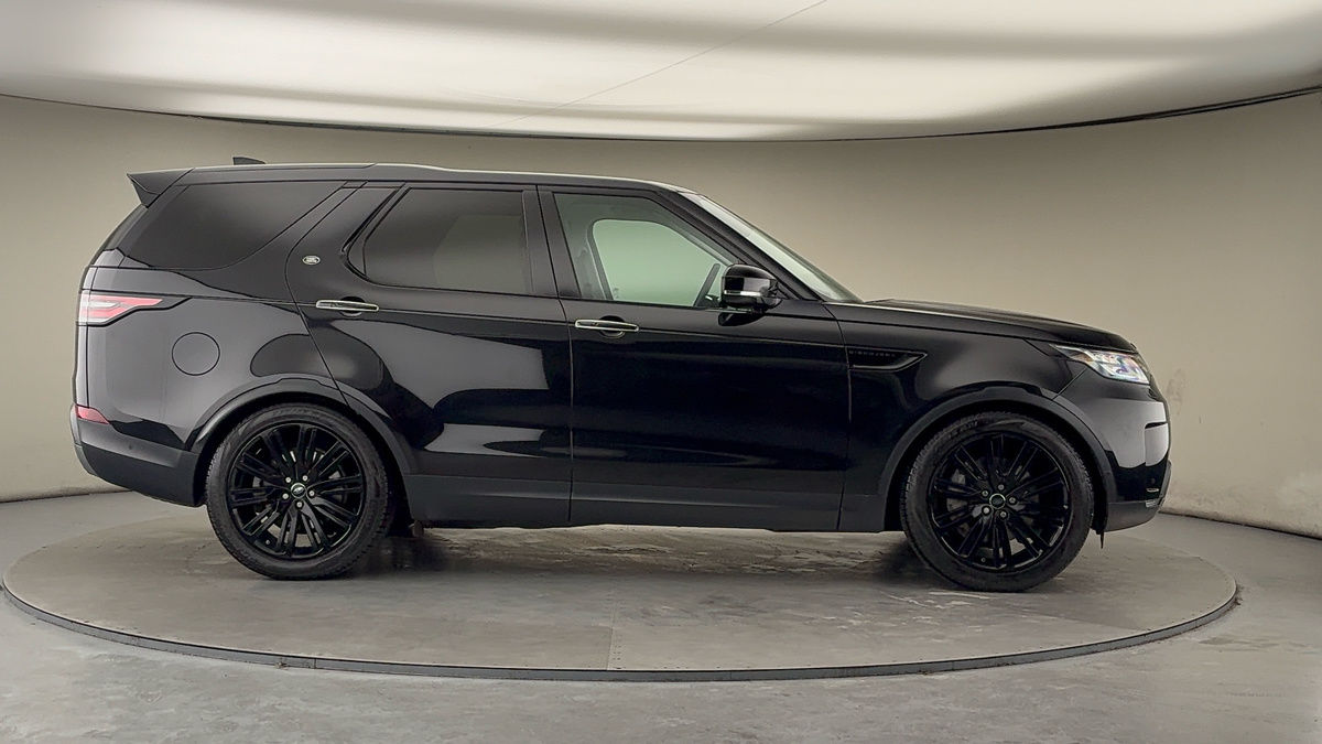 Land Rover Discovery Image 16