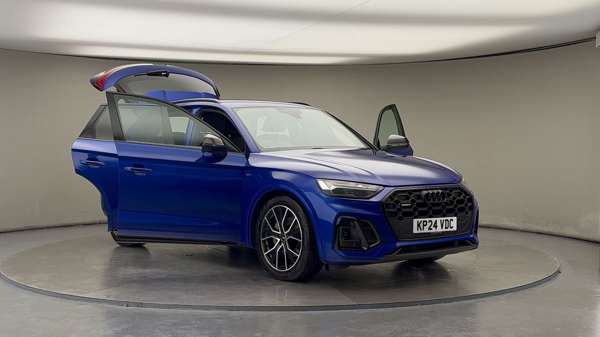 More views of Audi Q5